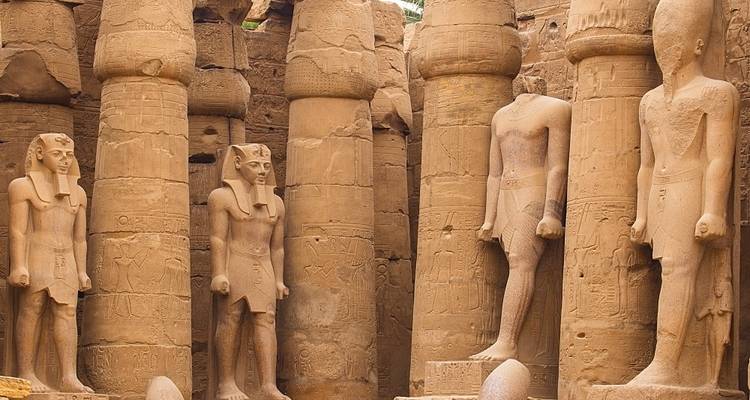 Nefertari - 6 días 2 noches El Cairo + 3 noches crucero, - privado . - lama egypt tours 4