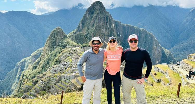 Coffee, Chocolate & Machu Picchu Hiking Tour - Ayni Peru 7