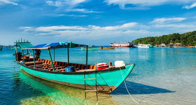 Circuit au Cambodge de Siem Reap à Phnom Penh et sur l'île de Koh Rong pour se détendre sur la plage - VietLong Travel 5