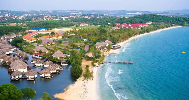 Circuit au Cambodge de Siem Reap à Phnom Penh et sur l'île de Koh Rong pour se détendre sur la plage - VietLong Travel 1