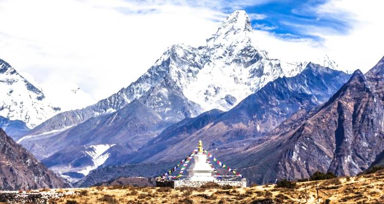 Excursión al campamento base del Everest - 14 días - Mount Adventure Holidays Pvt.Ltd 3