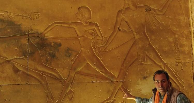 Circuito a los tesoros de Luxor - explora la orilla este y oeste de Luxor con los templos de Dandarah y Abydos - Look at Egypt Tours  7