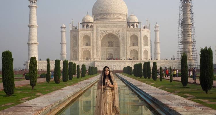 08 Días Triángulo de Oro Privado con Safari por la Fauna de Ranthambore Lujo 4 Estrellas - Varanasi Excursion Pvt Ltd 1