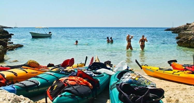Hike and kayak along the Dalmatian coast - semi supported tour - Meridien Ten 3