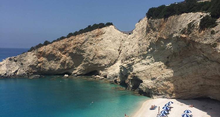 Navegar por el Mediterráneo en Grecia - mar Jónico - Med Sailing Holidays 4