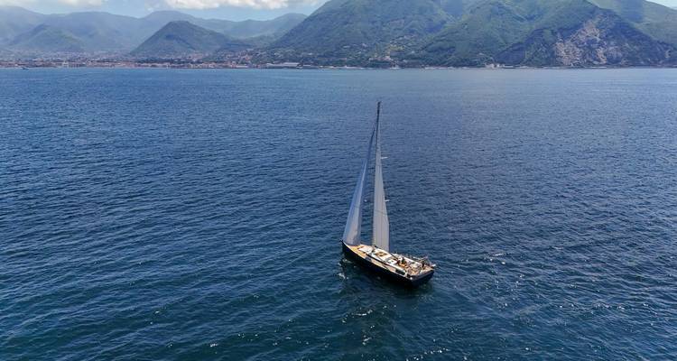 Costa Amalfitana en velero de lujo - Caminando con los dioses - Sail And Experience 8
