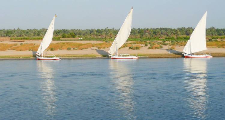 East Africa Explorer - 24 days - On The Go Tours 7