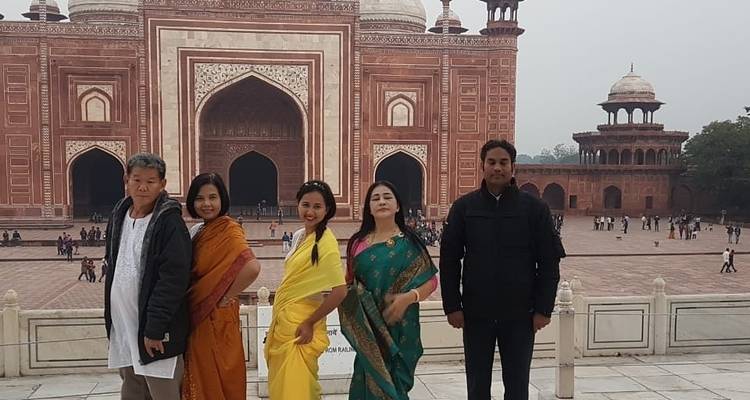 Delhi - Agra visita a fatehpur sikri y tajmahal al amanecer. - Cox & Queen Travel 4