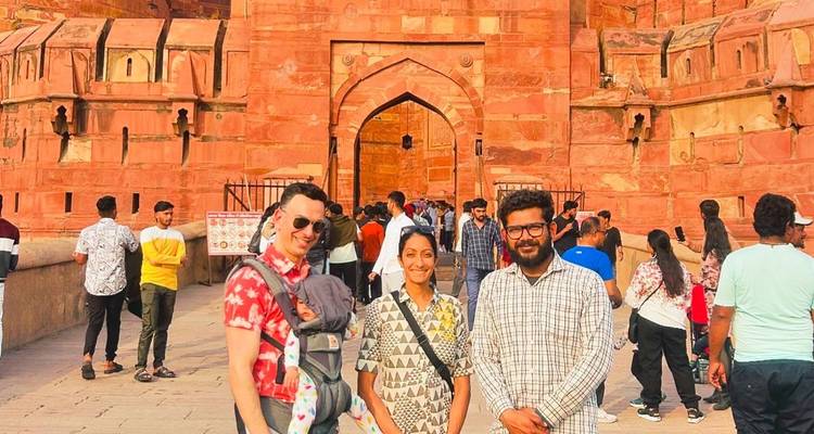Delhi-Agra fatehpur sikri tour &  tajmahal at sunrise. - Cox & Queen Travel 9