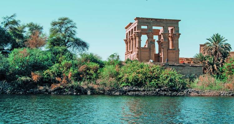 4 Days – 3 Nights Nile Cruise From Cairo by Flight - Booking To Egypt 4