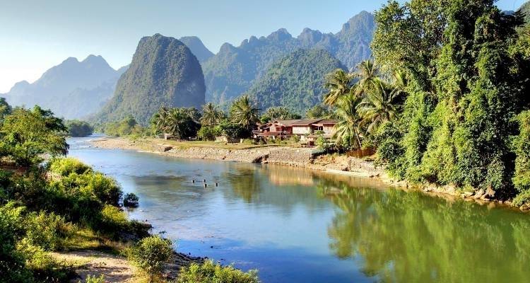 Indochina Discovery - 23 days - On The Go Tours 9