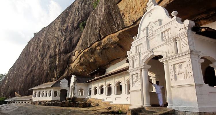 Lo esencial de Sri Lanka - mejora gratuita Visita privada para dos o más clientes de pago disponible - Acme Travels Sri Lanka  4