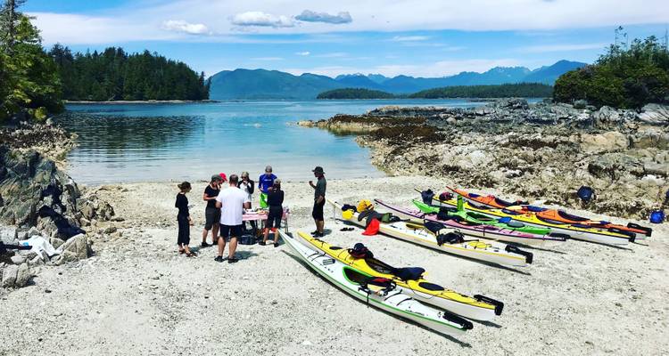 Kayak de 5 días por las Islas del Grupo Quebrado - Hello Nature Adventure Tours 4