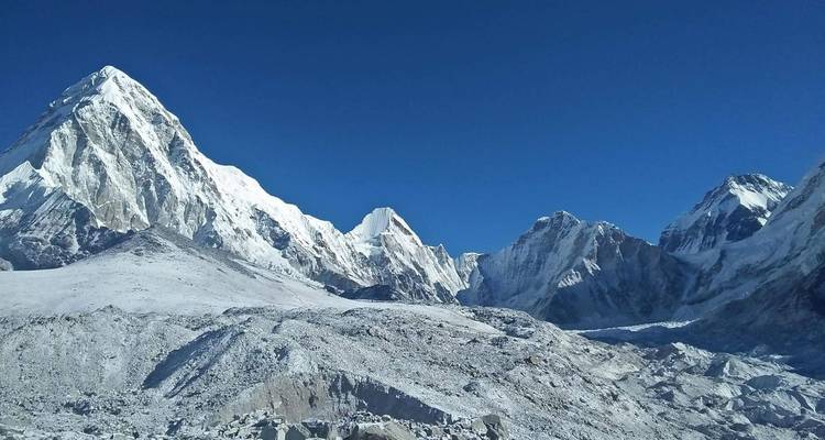 Trek des trois hauts cols de l'Everest - Mountain Ascend Treks Pvt. Ltd. 1