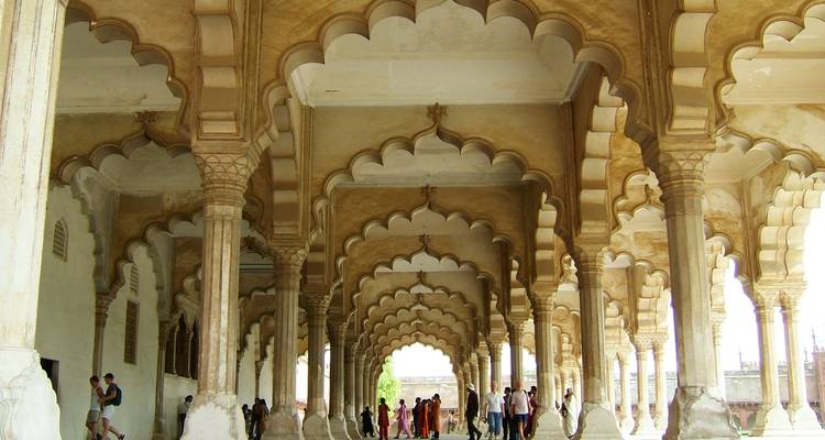 Majestad Mercedes: circuito de lujo de un día al Taj Mahal desde Delhi - Golden Triangle Tours Of India 3