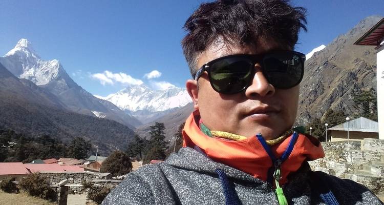 Excursionismo en Vista del Everest - 7 días - White Hill Adventure Treks and Expedition Pvt Ltd 9