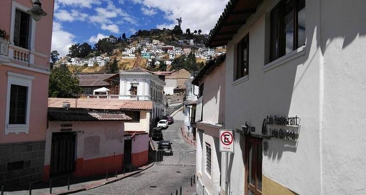 Ecuador Vino y Rosas 3 Días - GUIDEcuador Travel 10