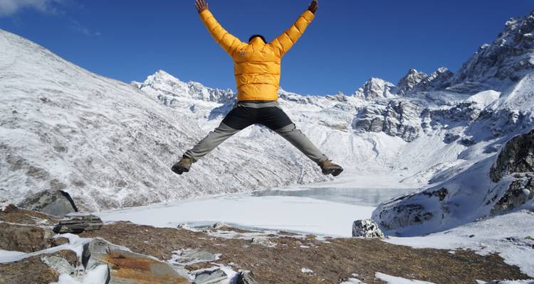 Excursionismo en las vistas del Everest - Himalayan Recreation Treks & Expedition Pvt.ltd 3