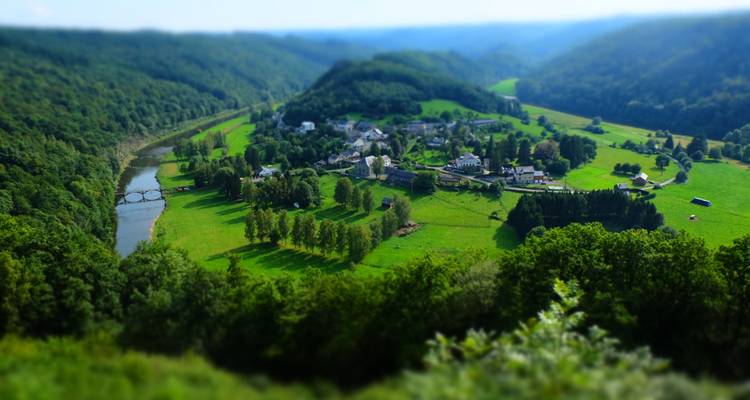 The Heart of Europe in 5 days (Guided) - Ride in Tours 4