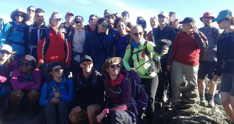 KiLimanjaro Escalada ruta Londorosi 11 días *Todo el alojamiento y Traslado al aeropuerto Incluido*. - Zara Tours (Zara Tanzania Adventures) 7