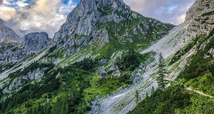 Travesía de los Alpes Julianos - Senderismo de cabaña en cabaña en Eslovenia - LIFE Adventures 1