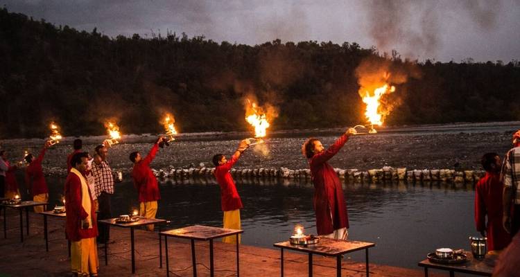 Circuito al triángulo de oro con Rishikesh - Panda Experiences 2