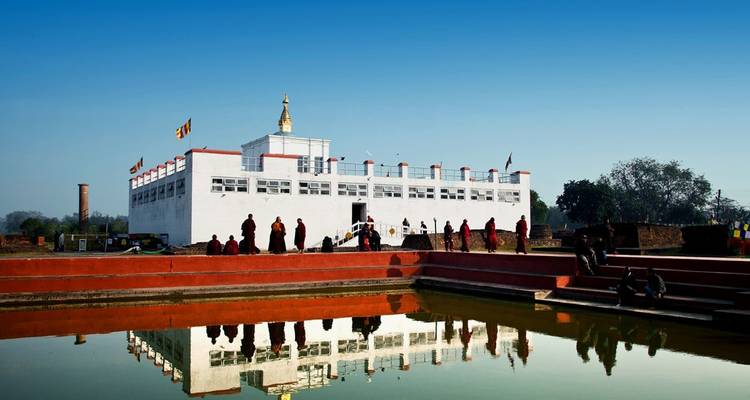 Nepal de un vistazo Lujo -11 días - Himalayan Adventure Treks & Tours 8