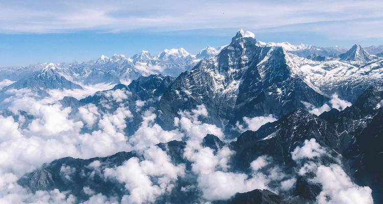 Vuelo panorámico a la montaña del Everest - Accessible Adventure Pvt. Ltd 2