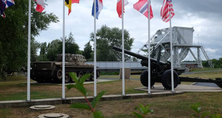 Memorial & battlefield WW I & II motorcycle tour (Guided) - Ride in Tours 4