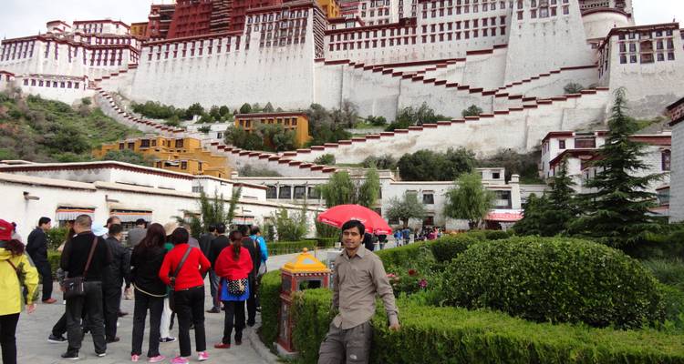 Budget Tibet Overland Tour Fixe le départ - Outshine Adventure  10