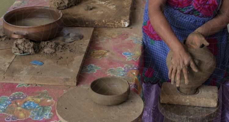 Oaxaca: Empoderamiento de mujeres y niñas - Discover Corps 3