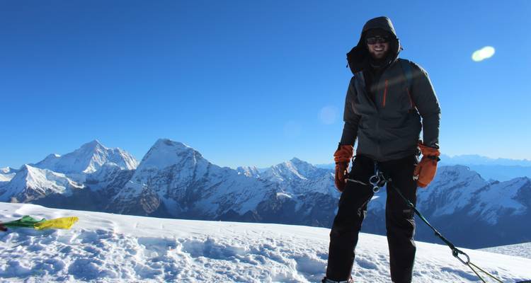 Escalada al Pico Mera - Icicles Adventure Treks & Tours (P.) Ltd. 7