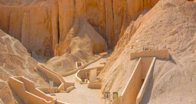 3 Noches de Crucero M/S Rey de Tebas Desde Asuán - Sun Pyramid Tours 2