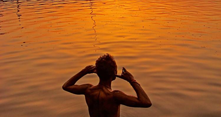 Varanasi Voyage: 3-Day Private Tour from Delhi with Flights & Hotels - Golden Triangle Tours Of India 9