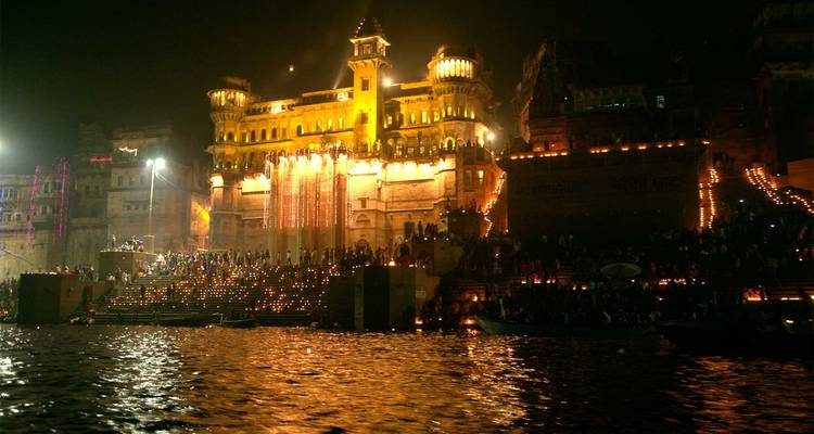 Varanasi Voyage: 3-Day Private Tour from Delhi with Flights & Hotels - Golden Triangle Tours Of India 6