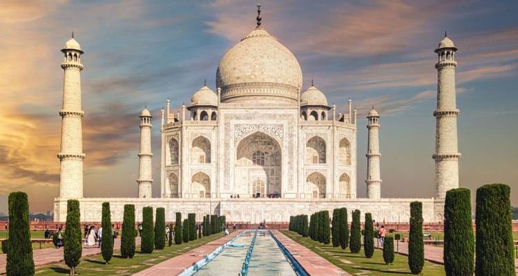 ¡¡Excursión privada de 4 días por el triángulo de oro con alojamiento!! -  Taj Voyages Tours  1