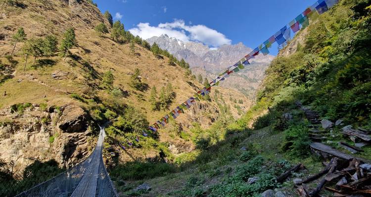 Excursionismo por el circuito del Manaslu - Outshine Adventure  7