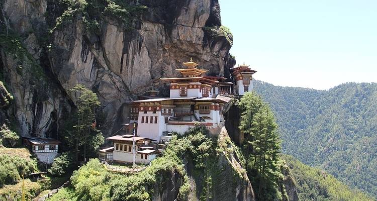 Viaje a Bután en profundidad por la cultura y la naturaleza - Bhutan Acorn Tours & Travel 1