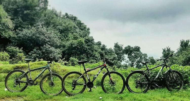 Trek en VTT à Nagarkot - Outshine Adventure  3