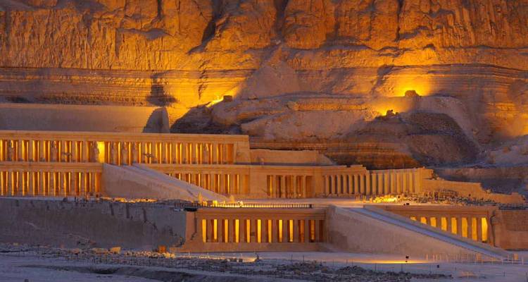 Forfait 11 jours 10 nuits pour la croisière de luxe Oberoi Zahra sur le Nil et Le Caire - Sun Pyramid Tours 10