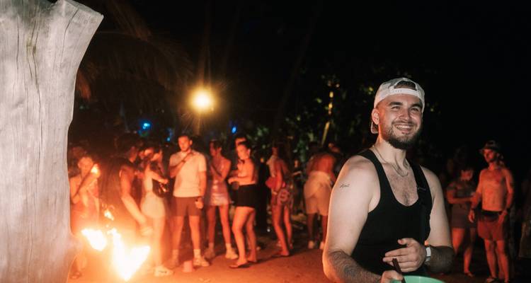 Full Moon Party Pack - TruTravels 6