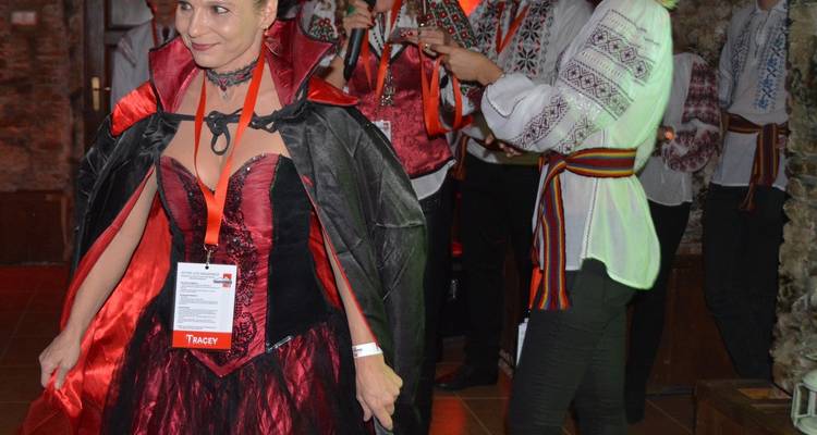 2025 Halloween en Transilvania con 2 fiestas: Castillo de Drácula y Ciudadela de Sighisoara - Transylvania Live Expert in Transylvania 10