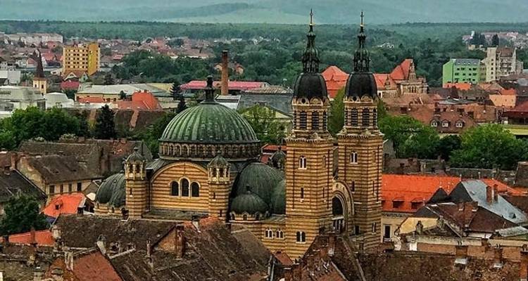 Descubre Transilvania desde el aeropuerto de Bucarest - Carpathian Travel Center 9