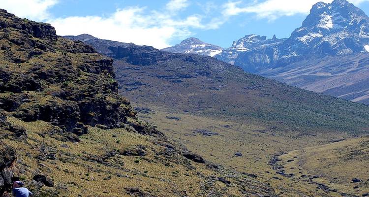Trekking au Mont Kenya par l'itinéraire Sirimon - 4 jours - CKC Tours & Travel 7