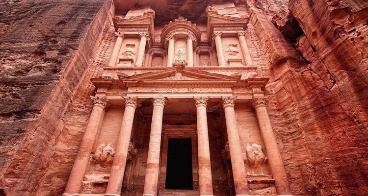 Excursión familiar entre Petra y el mar Muerto - Trip500 7