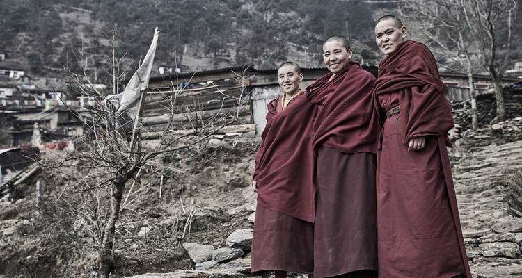 Excursionismo en campamento base del Everest 14 días - Oriental Journeys Pvt. Ltd. 4