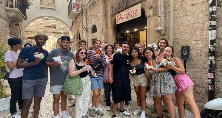 Private 6 days tour Unesco Wonders of Puglia and Matera - Turisti in Puglia 3