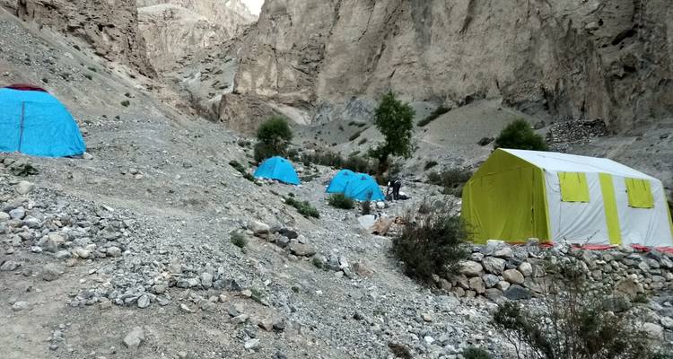 17 días Shimshal Pass 4 735m excursionismo - Rock Valley Tours Pvt Ltd 8