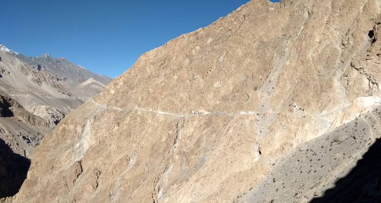 17 días Shimshal Pass 4 735m excursionismo - Rock Valley Tours Pvt Ltd 1