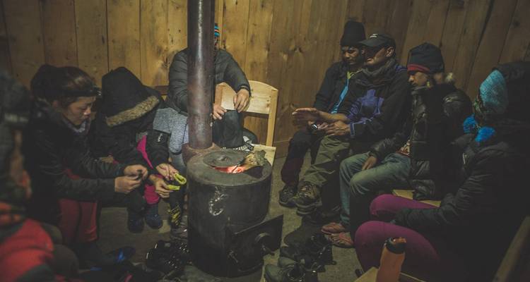 Trek du camp de base de l'Everest 12 jours - Départ fixe pour 2023 - Scenic Nepal Treks & Expedition Pvt. Ltd 9